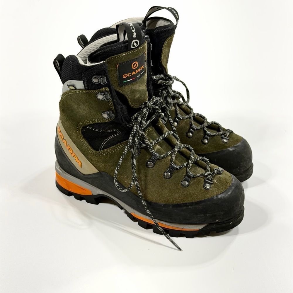 Scarpa Grand Dru GTX Mountaineering Boots – Unisex (Men’s 9 / Women’s 10)
